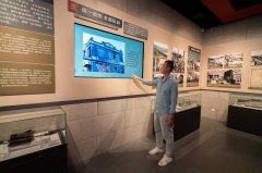 展廳機器人